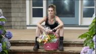 Meghann Fahy as Devon DeWitt in Sirens (Image via Tudum by Netflix)